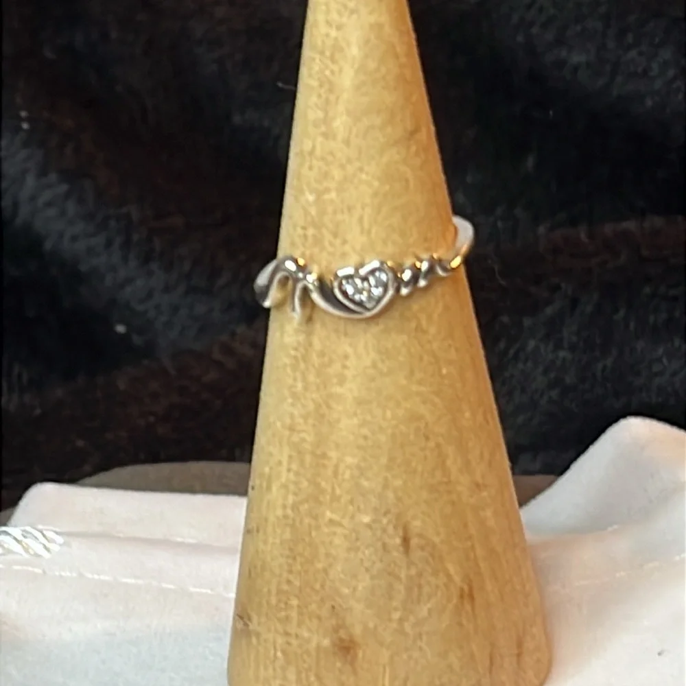Pandoras Mom Pavé Heart Ring Sterling silver